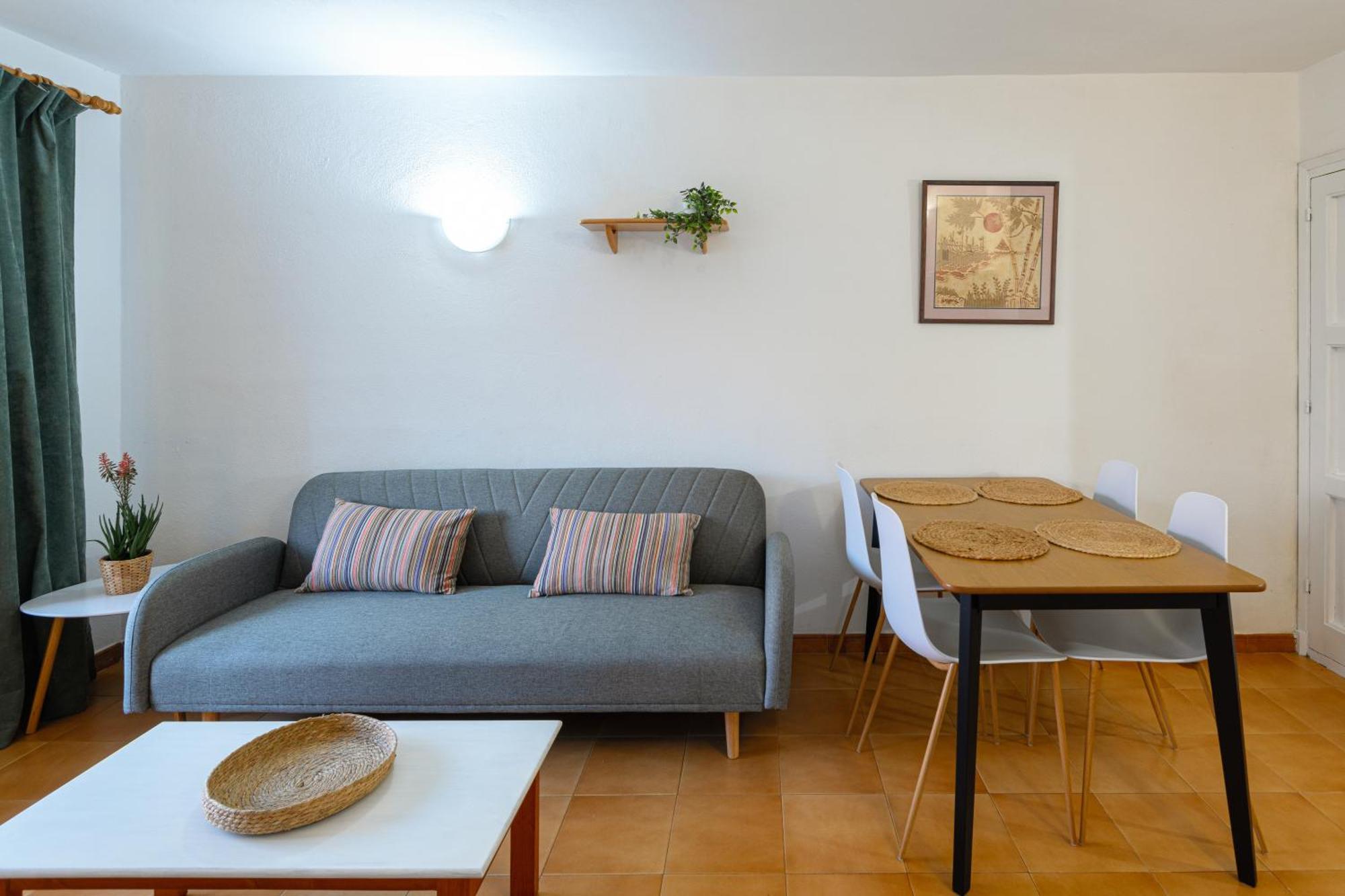 Menorca Sol Isla Apartment อาเรนาล เดน กาสเตล ภายนอก รูปภาพ