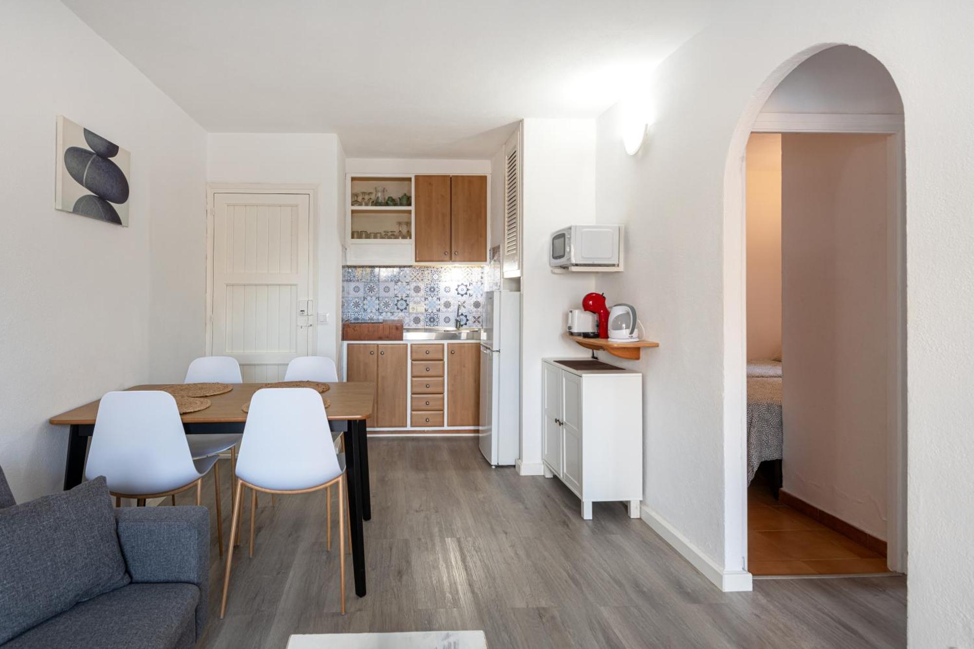 Menorca Sol Isla Apartment อาเรนาล เดน กาสเตล ภายนอก รูปภาพ