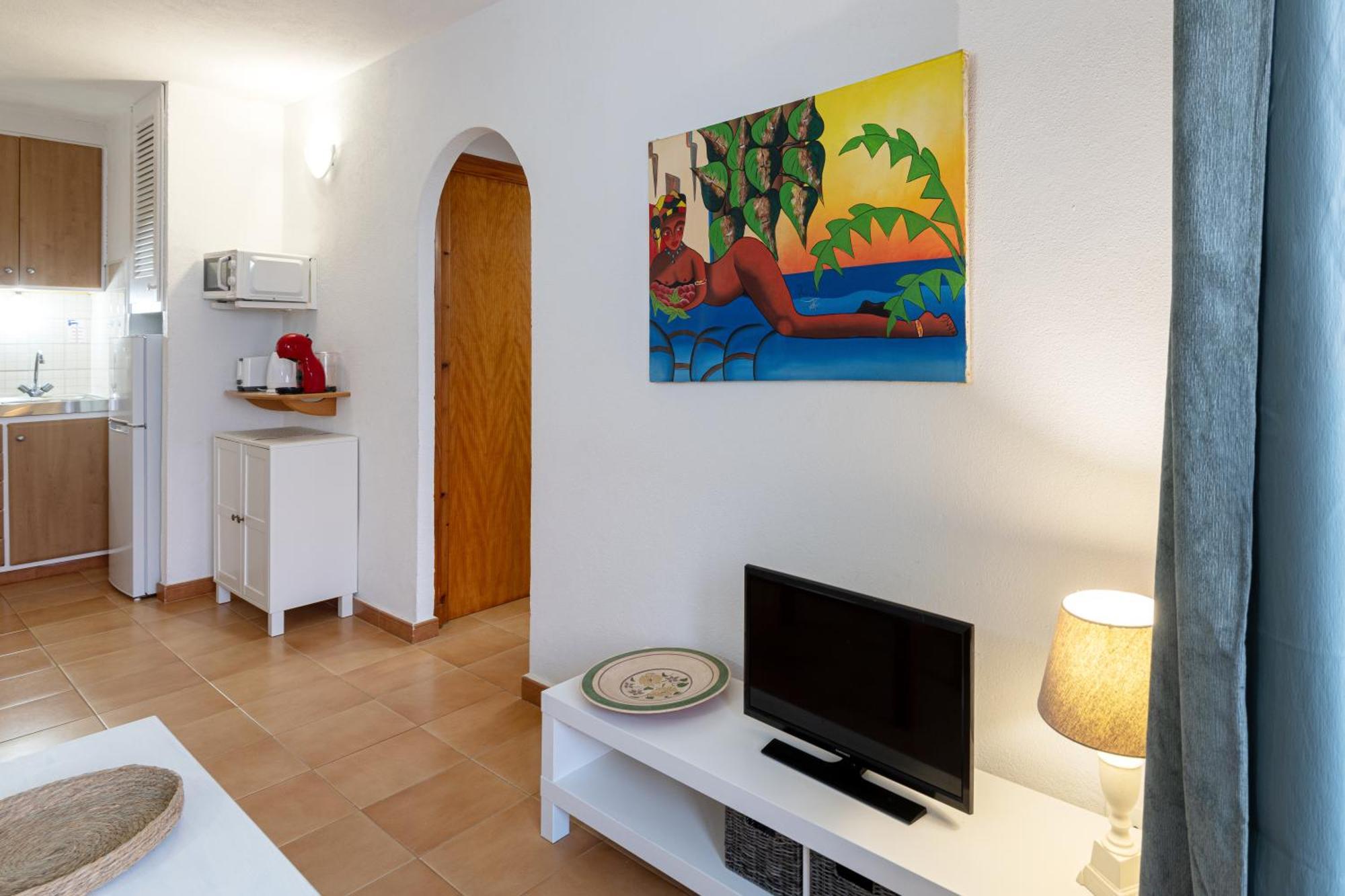Menorca Sol Isla Apartment อาเรนาล เดน กาสเตล ภายนอก รูปภาพ